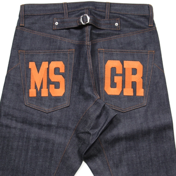 確実正規品赤ロゴジバンシーデニム