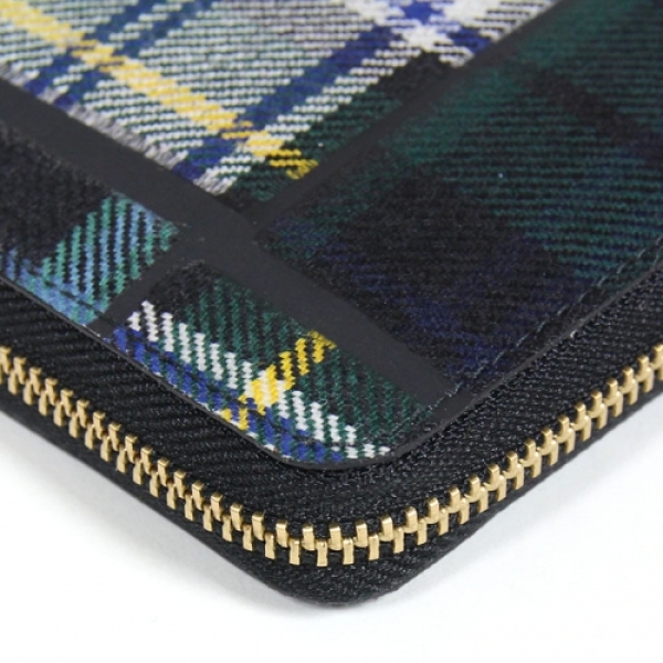 コムデギャルソン タータンチェック 二つ折り財布 楽天市場】COMME des GARCONS コムデギャルソン 二つ折り財布