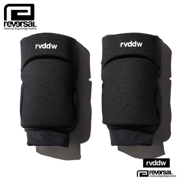 FORM RUBBER KNEE GUARD rv21aw703 膝サポーター ニーパッド 膝