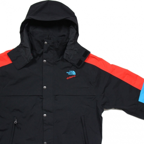 90 EXTREME RAIN JACKET NF0A4AGR