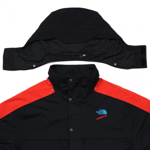 90 EXTREME RAIN JACKET NF0A4AGR