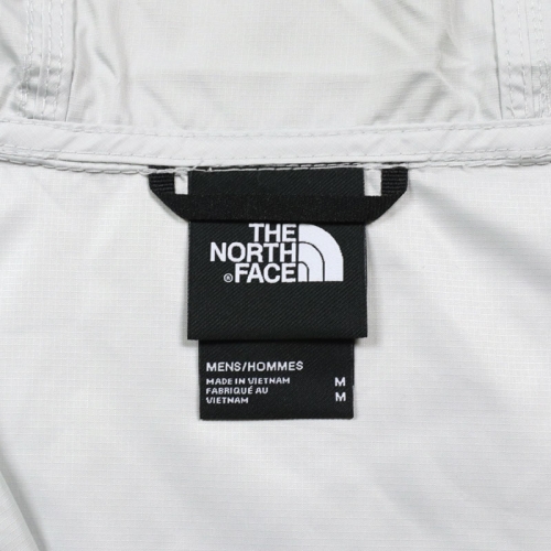 M SLEEVE GRAPHIC CYCLONE HOODIE NF0A5A3X