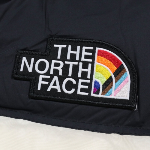 M 1996 RETRO NUPTSE PRIDE JACKET NF0A7QKW